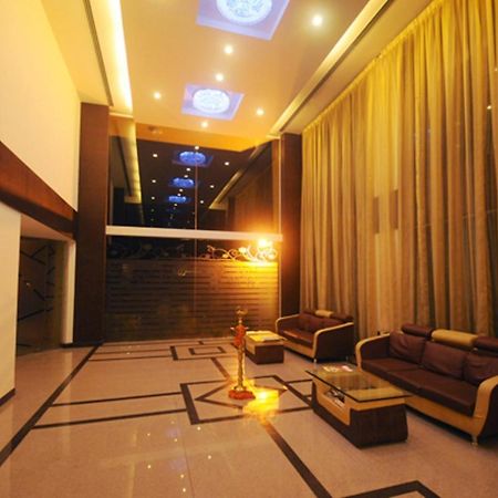 The Verda Saffron Hotel Mangalore Bagian luar foto