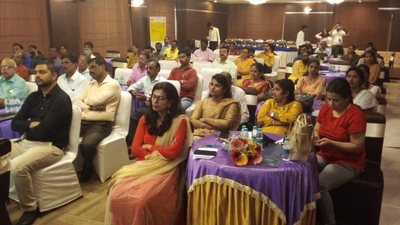 The Verda Saffron Hotel Mangalore Bagian luar foto
