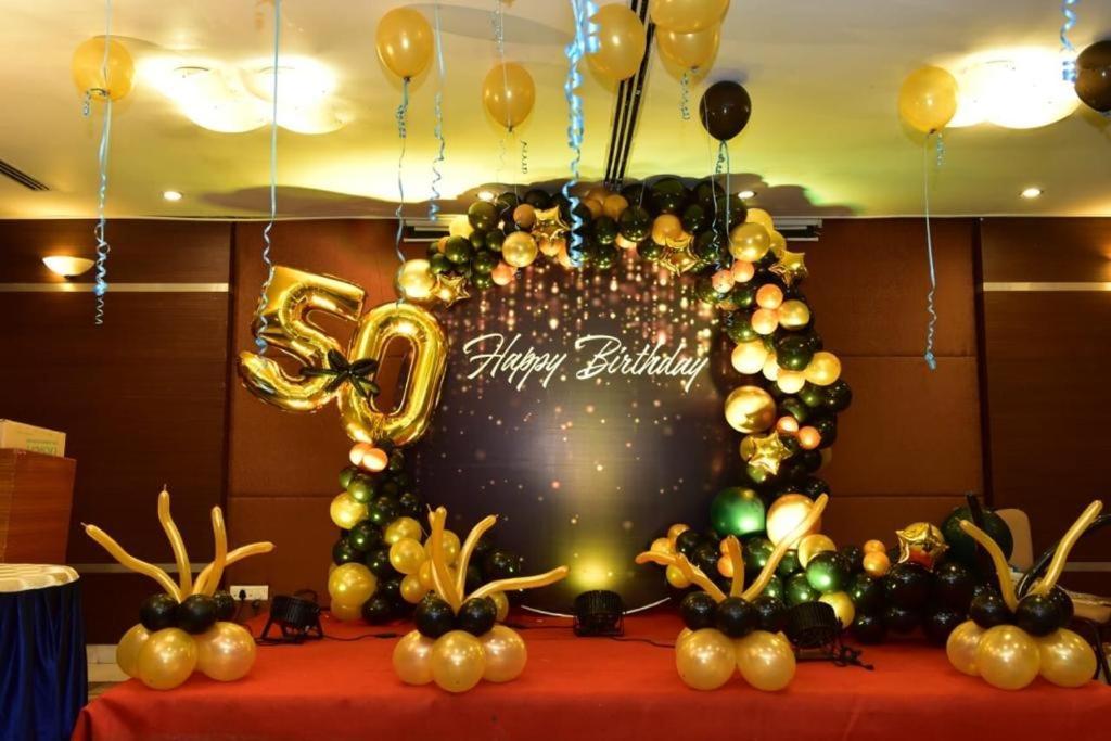 The Verda Saffron Hotel Mangalore Bagian luar foto