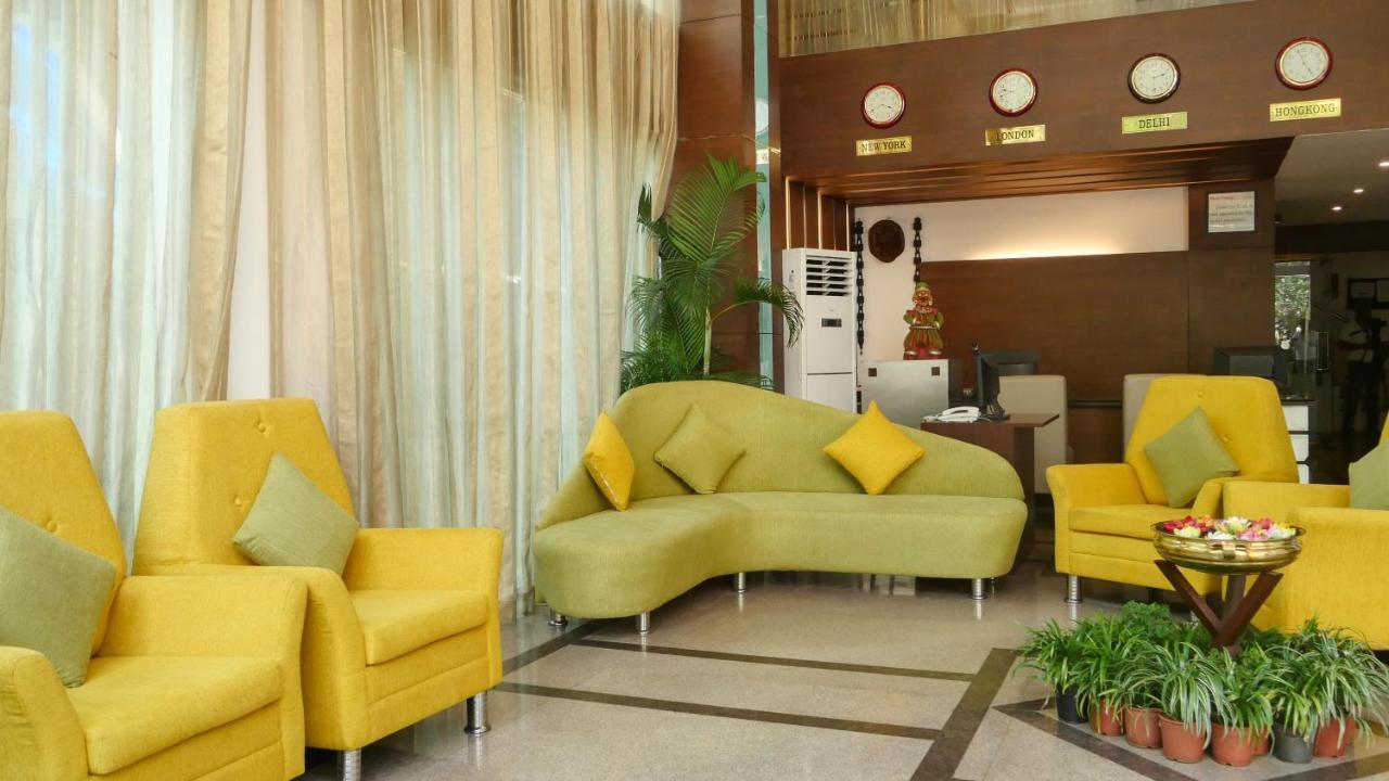 The Verda Saffron Hotel Mangalore Bagian luar foto