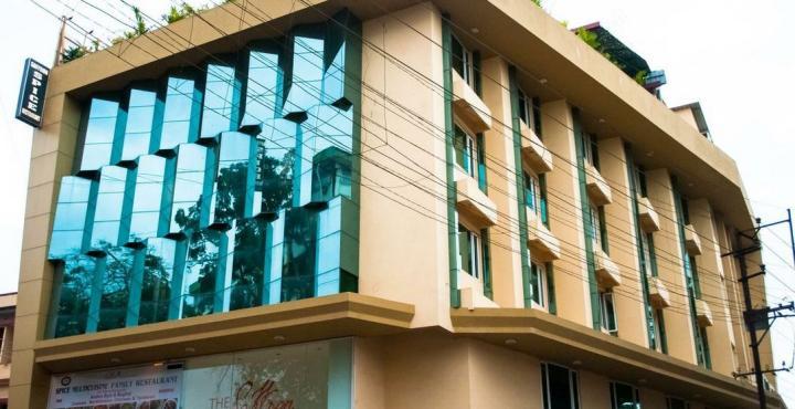 The Verda Saffron Hotel Mangalore Bagian luar foto